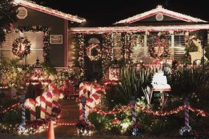 A sweet path to outdoor christmas light ideas for small house