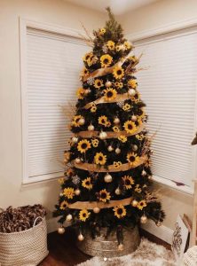 Give Me Some Sunshine floral Christmas tree ideas