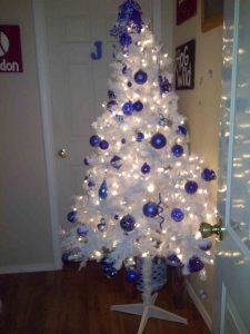 Simple White and Royal Blue Christmas Tree